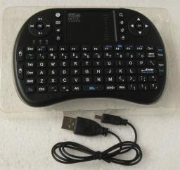 Mini Wireless Combo Keyboard  Mouse 24 image 1