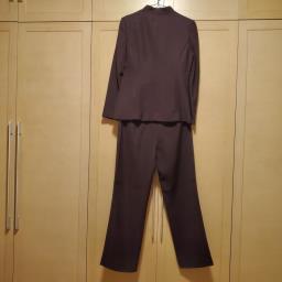 Burgundy color zip front pant suit image 3