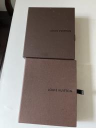 Lv wallet and keycase image 8